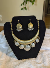 Load image into Gallery viewer, ✨ Two-Tone Vintage Necklace & Earrings Set