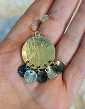 Load image into Gallery viewer, ✨ Two-Tone Vintage Necklace & Earrings Set