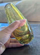 Load image into Gallery viewer, Vintage Murano Art Glass Bud Vase – Bullicante

