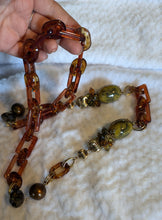 Load image into Gallery viewer, 🍯 Vintage Amber-Tone Lucite Necklace &amp; Earring Set
