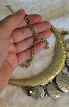 Load image into Gallery viewer, ✨ Two-Tone Vintage Necklace &amp; Earrings Set
