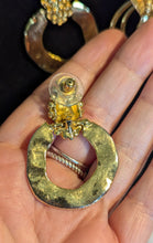 Load image into Gallery viewer, 💫 Vintage Gold Statement Earrings (2 Pairs)
